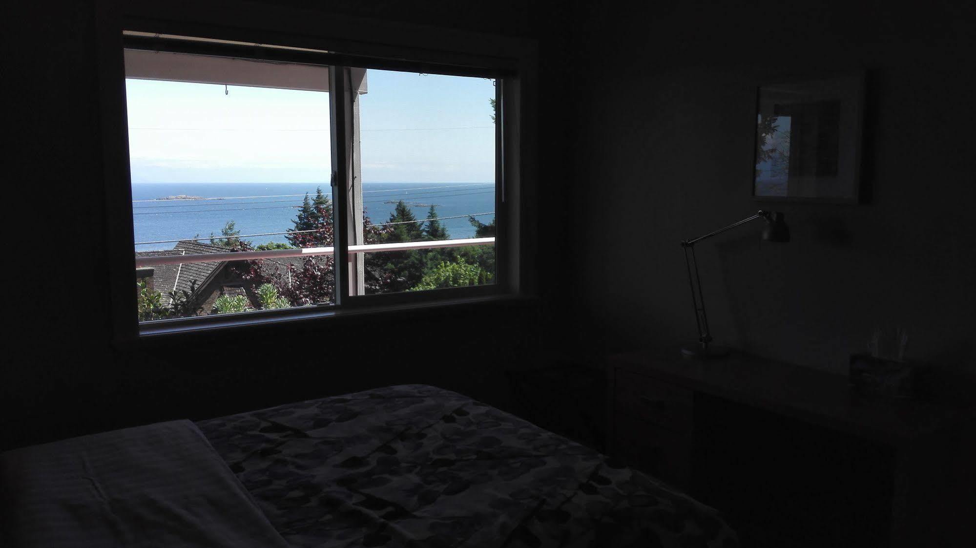 Nanaimo Ocean View Bed and Breakfast Exterior foto
